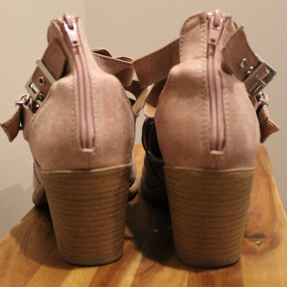 Cupid Dusty Pink Booties - Sz 9M - Picture 4 of 6